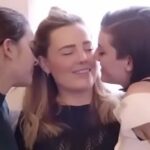 Lesbijki Całowanie
