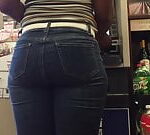 Sprawdzanie Ebony Big Ass